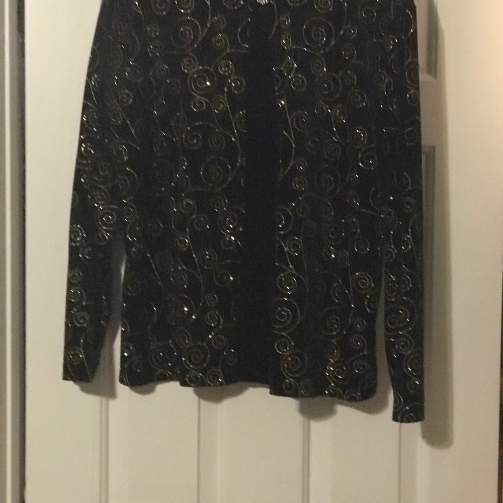 Black velvet top